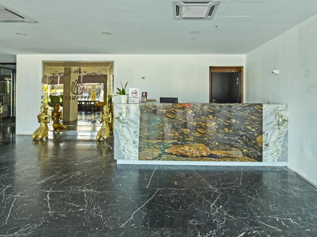 Capital O 90130 Sawadee Hotel Джохор-Бару Екстер'єр фото