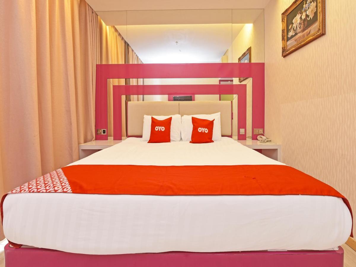 Capital O 90130 Sawadee Hotel Джохор-Бару Екстер'єр фото
