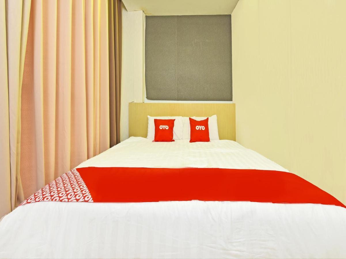 Capital O 90130 Sawadee Hotel Джохор-Бару Екстер'єр фото