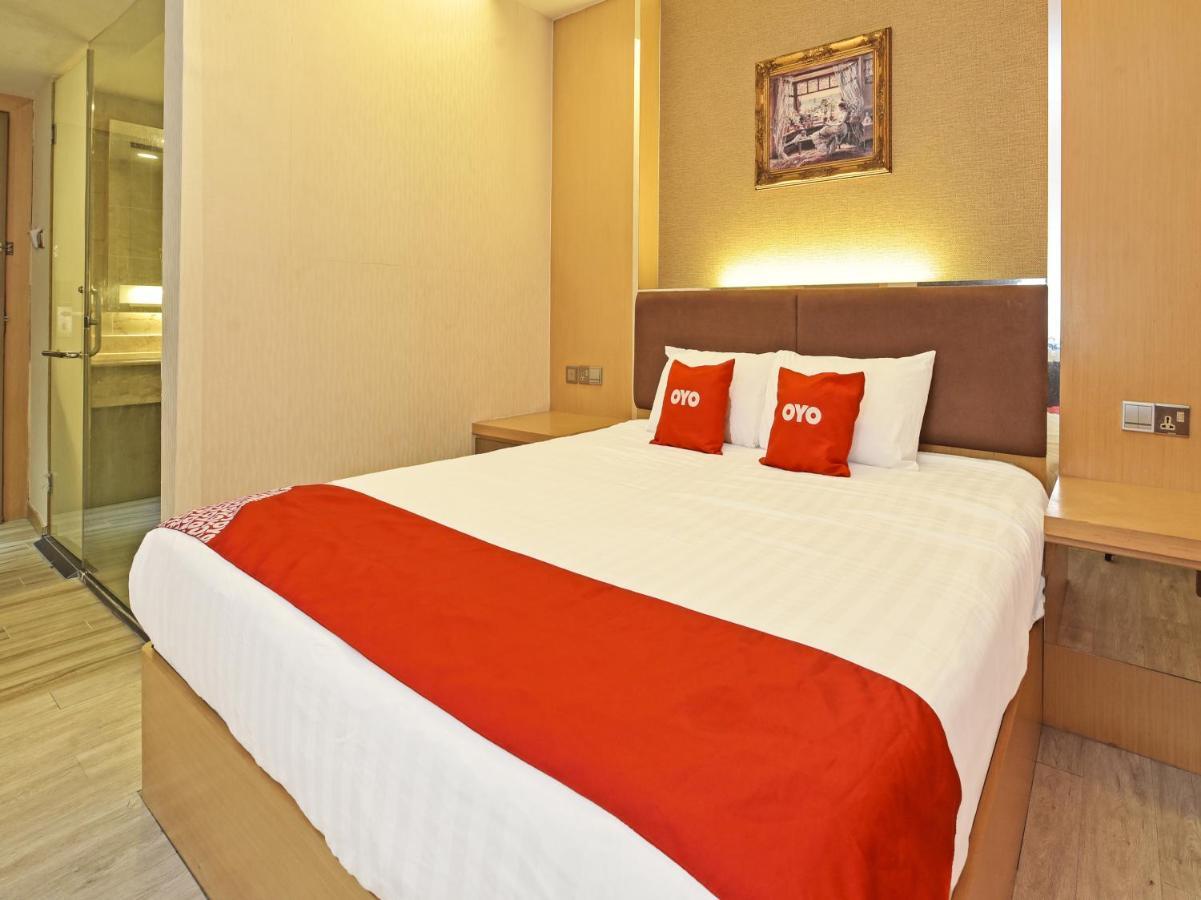 Capital O 90130 Sawadee Hotel Джохор-Бару Екстер'єр фото